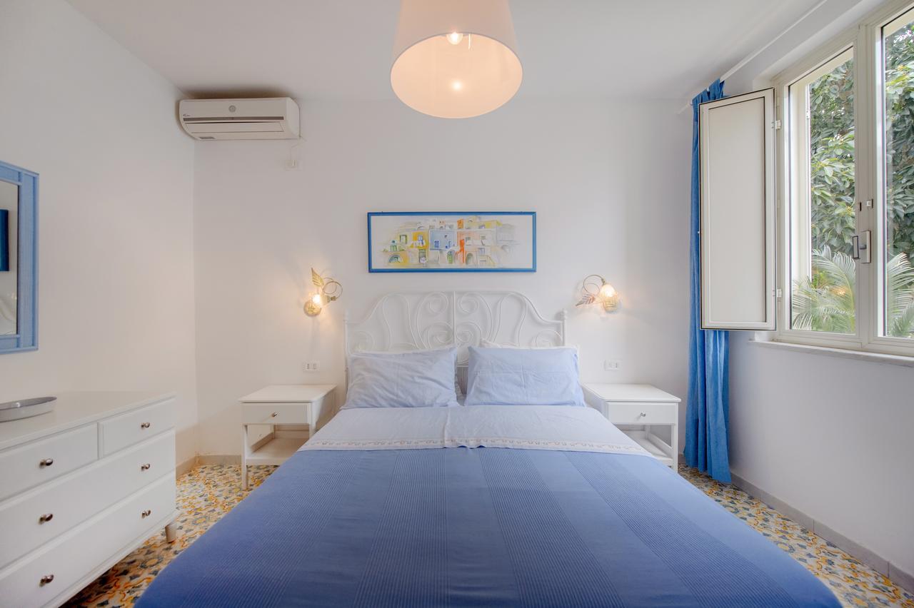Le Querce Villa Procida Exteriör bild